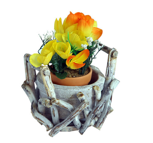 Vaso/cestino porta fiori in legno,con manici, con vaso terracotta, cm 17x17x3